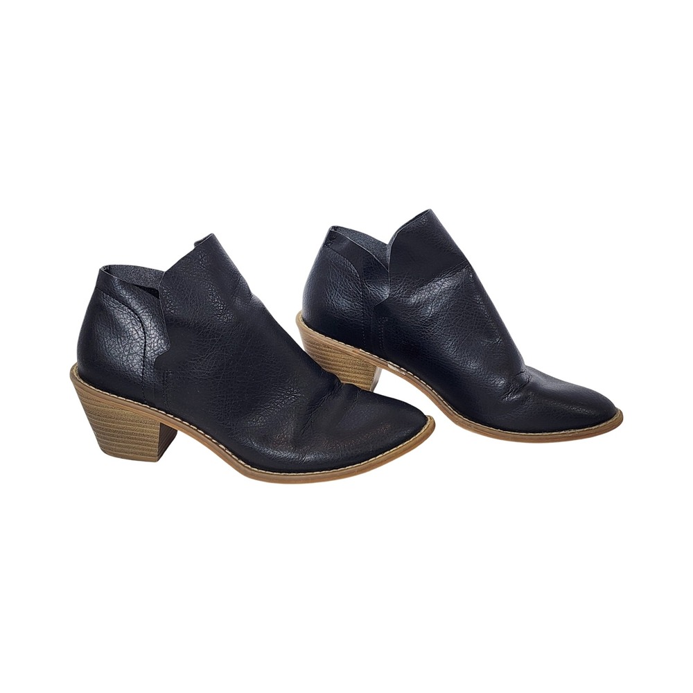 Universal Thread Womens Black Faux Leather Pointed Toe Ankle Booties Size 8